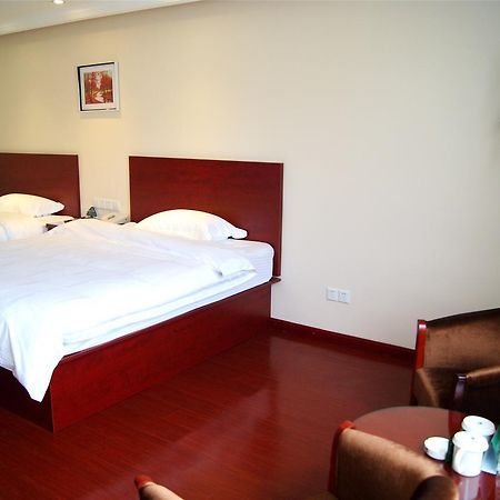 Greentree Inn Jiangsu Huaian Chuzhou Avenue Business Hotel Хуайань Экстерьер фото
