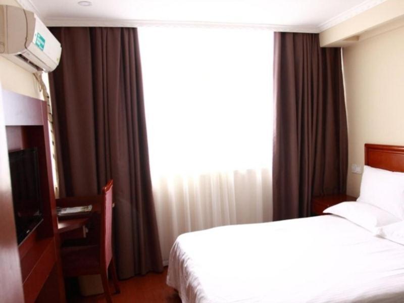 Greentree Inn Jiangsu Huaian Chuzhou Avenue Business Hotel Хуайань Экстерьер фото